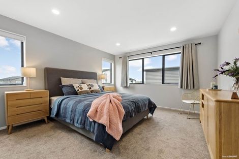 Photo of property in 16 Kearns Drive, Hobsonville, Auckland, 0616