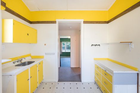 Photo of property in 92 Wood Street, Takaro, Palmerston North, 4410