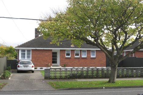 Photo of property in 73 Naenae Road, Naenae, Lower Hutt, 5011