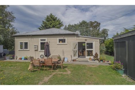 Photo of property in 16 Flinders Street, Kensington, Timaru, 7910