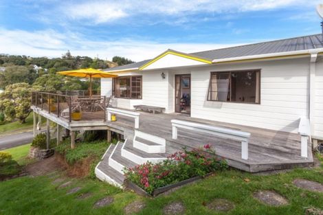 Photo of property in 216 Russell Bruce Place, Onemana, Whangamata, 3691