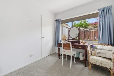 Photo of property in 38 Ngatai Road, Otumoetai, Tauranga, 3110