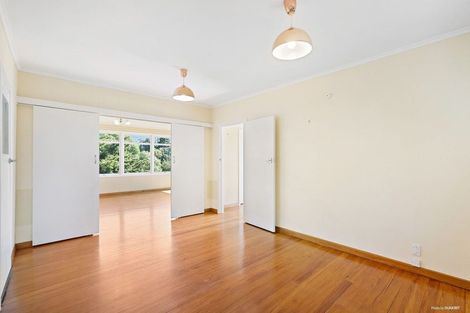Photo of property in 16a Selwyn Road, Cockle Bay, Auckland, 2014