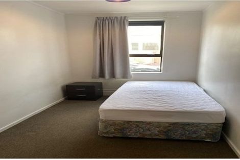 Photo of property in 35 Bay Street, Petone, Lower Hutt, 5012