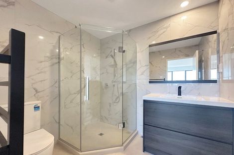 Photo of property in 7c Taratoa Street, Point England, Auckland, 1072