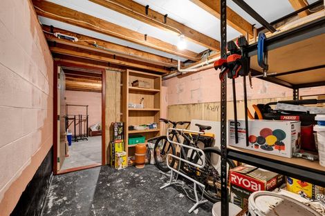 Photo of property in 17 Dives Avenue, Hawera, 4610