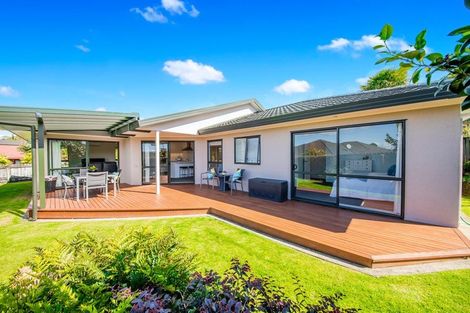 Photo of property in 182a Queen Street, Pukekohe, 2120