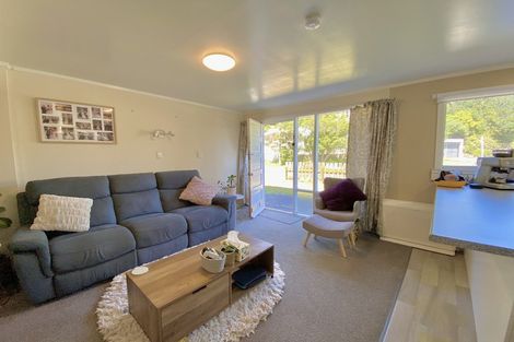 Photo of property in 50 Randwick Road, Northland, Wellington, 6012