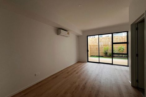 Photo of property in 5/22 Takapu Street, Henderson, Auckland, 0612