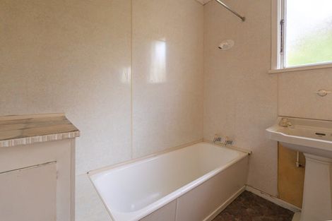 Photo of property in 1 High Street, Gore, 9710