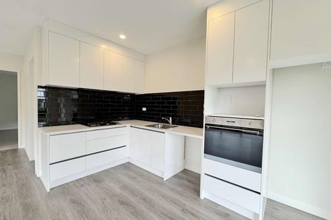 Photo of property in 81 Twin Parks Rise, Papakura, 2110