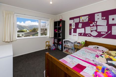 Photo of property in 55 Sunbrae Drive, Silverstream, Upper Hutt, 5019