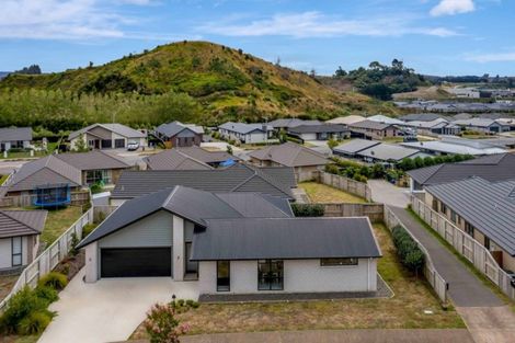 Photo of property in 16 Conniston Way, Pyes Pa, Tauranga, 3112