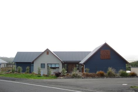 Photo of property in 14 Wavy Knowes Drive, Waldronville, Dunedin, 9018