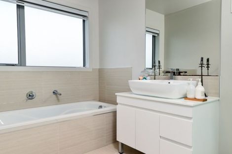 Photo of property in 24 Pengover Avenue, Leamington, Cambridge, 3432