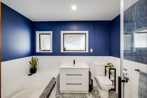 Photo of property in 25a Waterhouse Street, Taradale, Napier, 4112