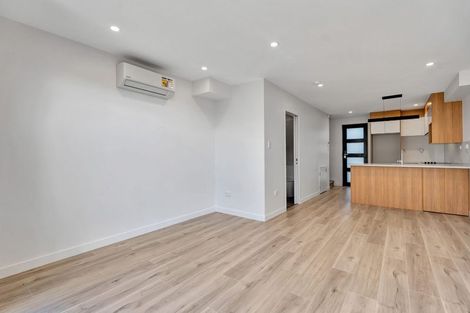 Photo of property in 7/24 Tomo Street, New Lynn, Auckland, 0600