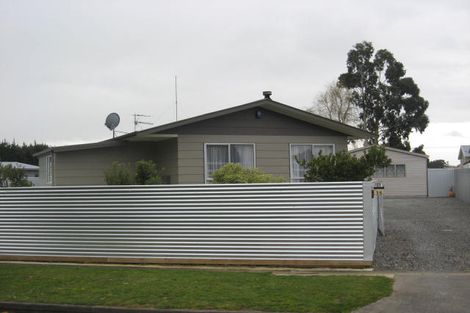 Photo of property in 36 Frederick Street, Carterton, 5713