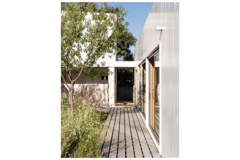 Photo of property in 139 Taylors Mistake Road, Scarborough, Christchurch, 8081