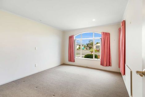 Photo of property in 7 Corfe Castle Lane, Levin, 5510