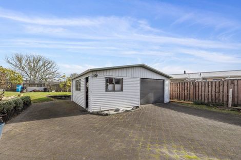 Photo of property in 17 Coulter Road, Owhata, Rotorua, 3010