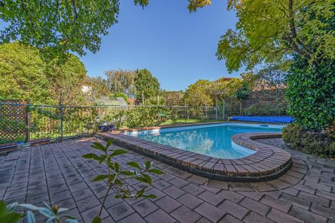 Photo of property in 43 Long Melford Road, Awapuni, Palmerston North, 4412