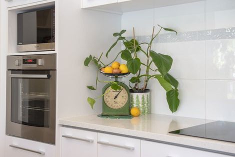 Photo of property in 20 Waiorakei Way, Welcome Bay, Tauranga, 3175