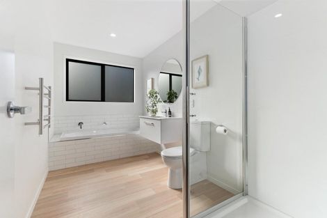 Photo of property in 64 Muster Road, Jacks Point, 9371