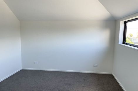 Photo of property in 16 Kipax Place, Riccarton, Christchurch, 8011