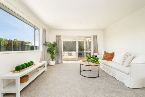 Photo of property in 14 Rue De La Mare, Parklands, Christchurch, 8083