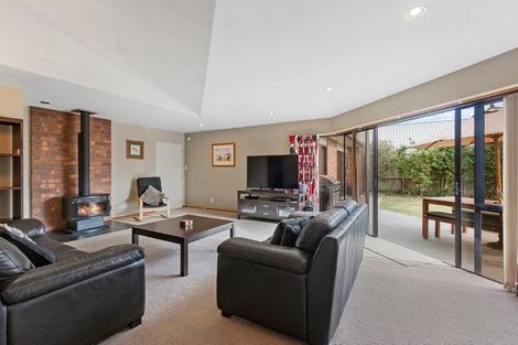 Photo of property in 10 Tucson Place, Burwood, Christchurch, 8061