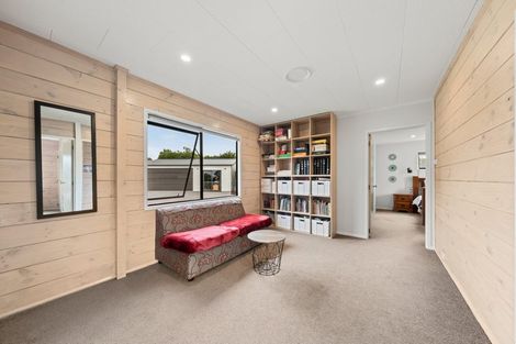 Photo of property in 1 Whitcombe Street, Lepperton, New Plymouth, 4373