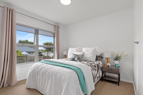 Photo of property in 4/32 Wicklow Road, Narrow Neck, Auckland, 0622