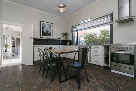 Photo of property in 21 Plunket Street, Saint Kilda, Dunedin, 9012