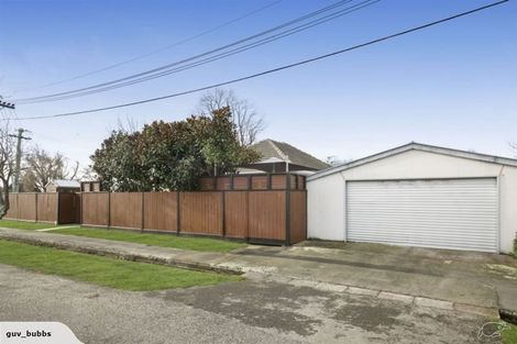Photo of property in 104 Retreat Road, Avonside, Christchurch, 8061