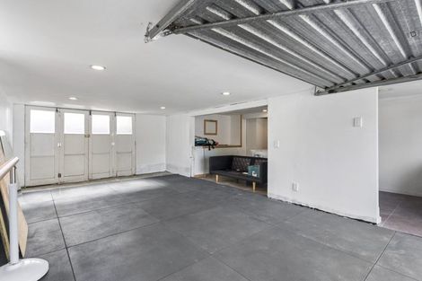 Photo of property in 692 East Coast Road, Pinehill, Auckland, 0632