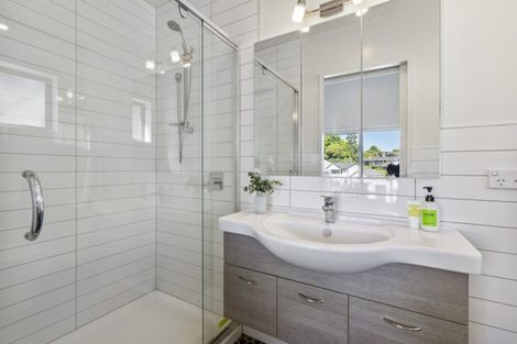 Photo of property in 13/27 Powell Street, Avondale, Auckland, 1026