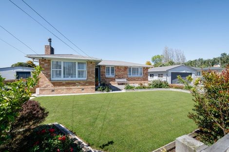 Photo of property in 27 Cotton Street, St Andrews, Hamilton, 3200