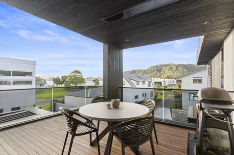 Photo of property in 621b Harbour View Road, Whangamata, 3620