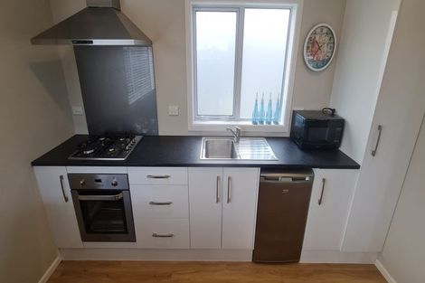 Photo of property in 39 Seagrass Place, Otaki Beach, Otaki, 5512