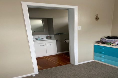 Photo of property in 1 Heatley Avenue, Hokowhitu, Palmerston North, 4410