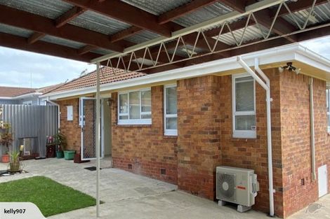 Photo of property in 60 Mclean Avenue, Papatoetoe, Auckland, 2025