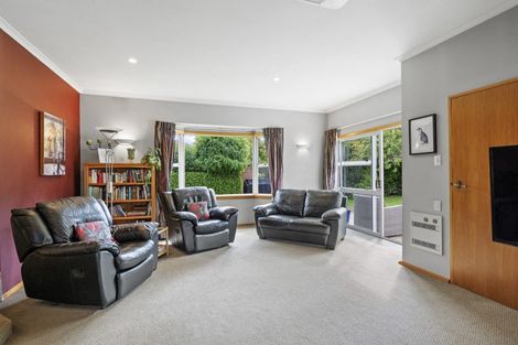 Photo of property in 30 Sawyers Arms Road, Northcote, Christchurch, 8052