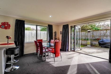 Photo of property in 77 Musselburgh Rise, Musselburgh, Dunedin, 9013