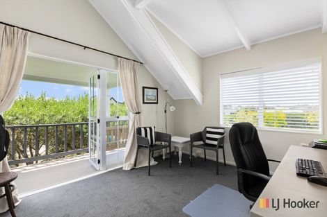 Photo of property in 1 Queen Street, Waihi Beach, 3611