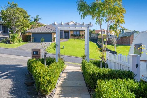 Photo of property in 3 Burwood Terrace, Gulf Harbour, Whangaparaoa, 0930