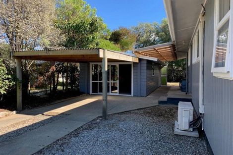 Photo of property in 5 Feary Crescent, Takaka, 7110