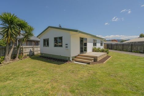 Photo of property in 204a Cook Drive, Whitianga, 3510