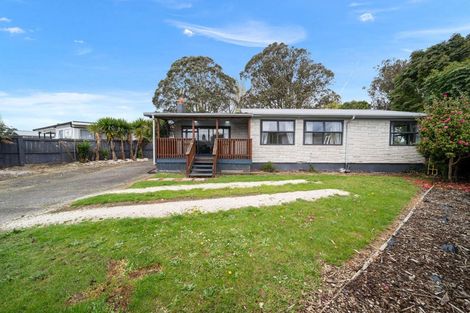 Photo of property in 13 Romney Place, Manurewa, Auckland, 2102