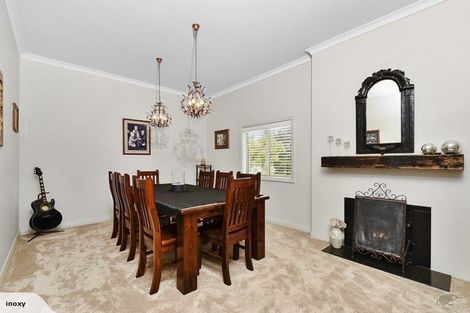 Photo of property in 324 Taupaki Road, Taupaki, Henderson, 0782